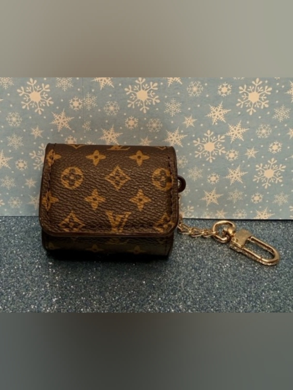 😍 Brown Monogram AirPod Case